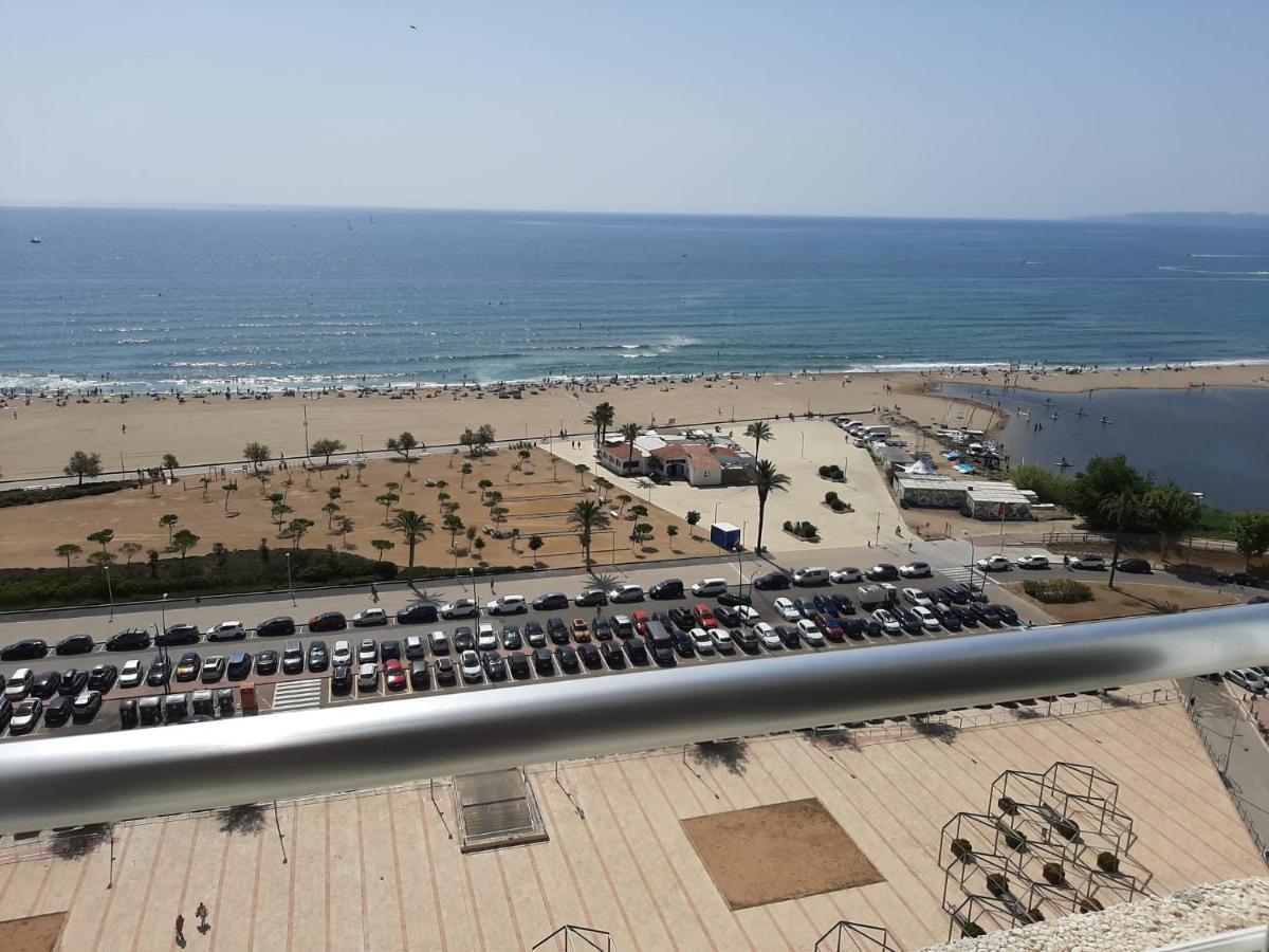 Estudio En Primera Linea De Mar Empuriabrava Esterno foto